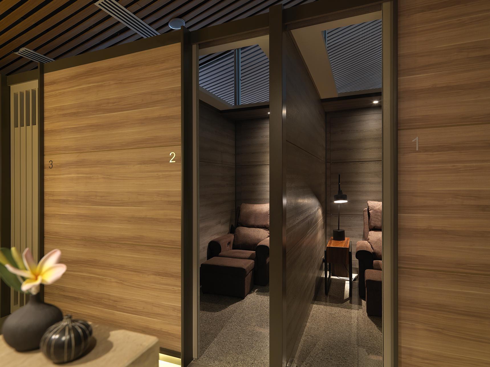 Plaza Premium Lounge Hotel Bayan Lepas Exterior foto